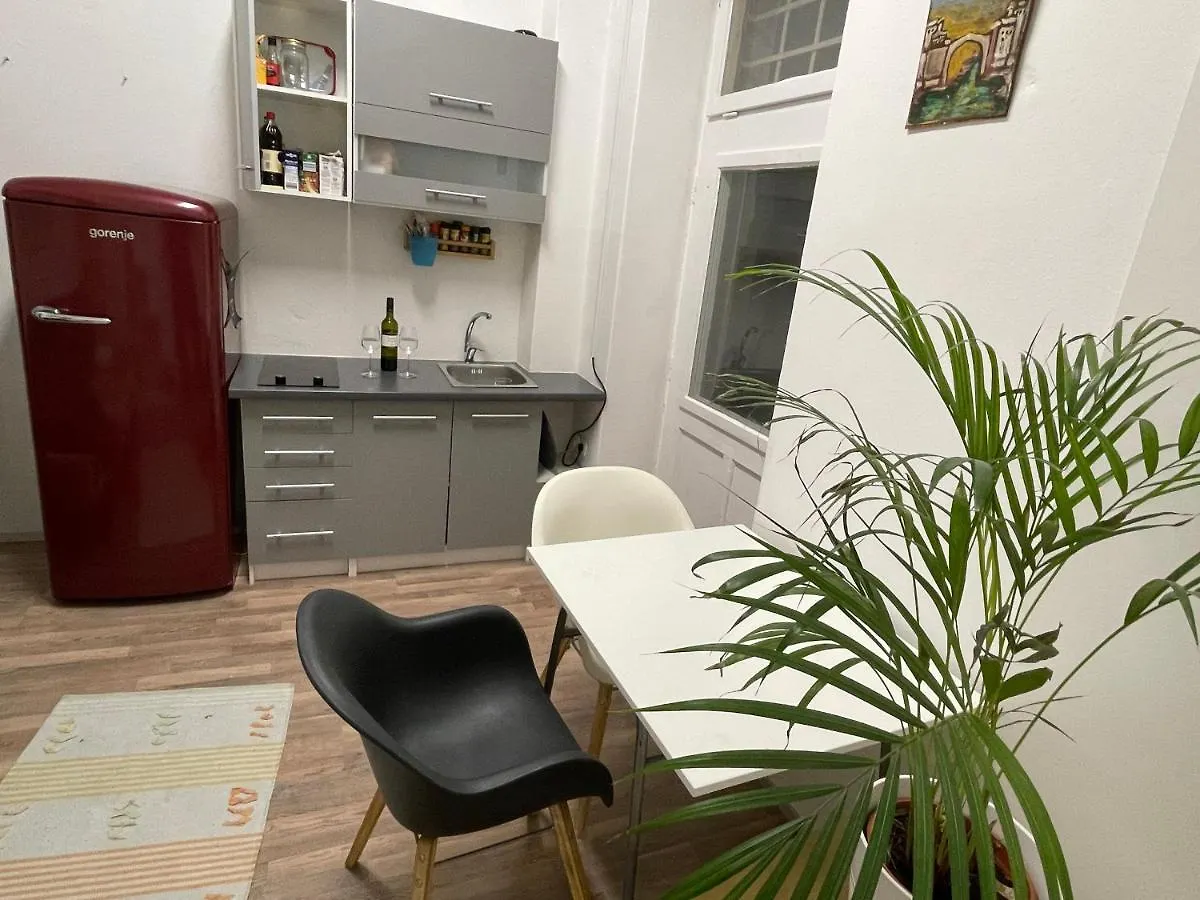 Brasilia Apartment contacts